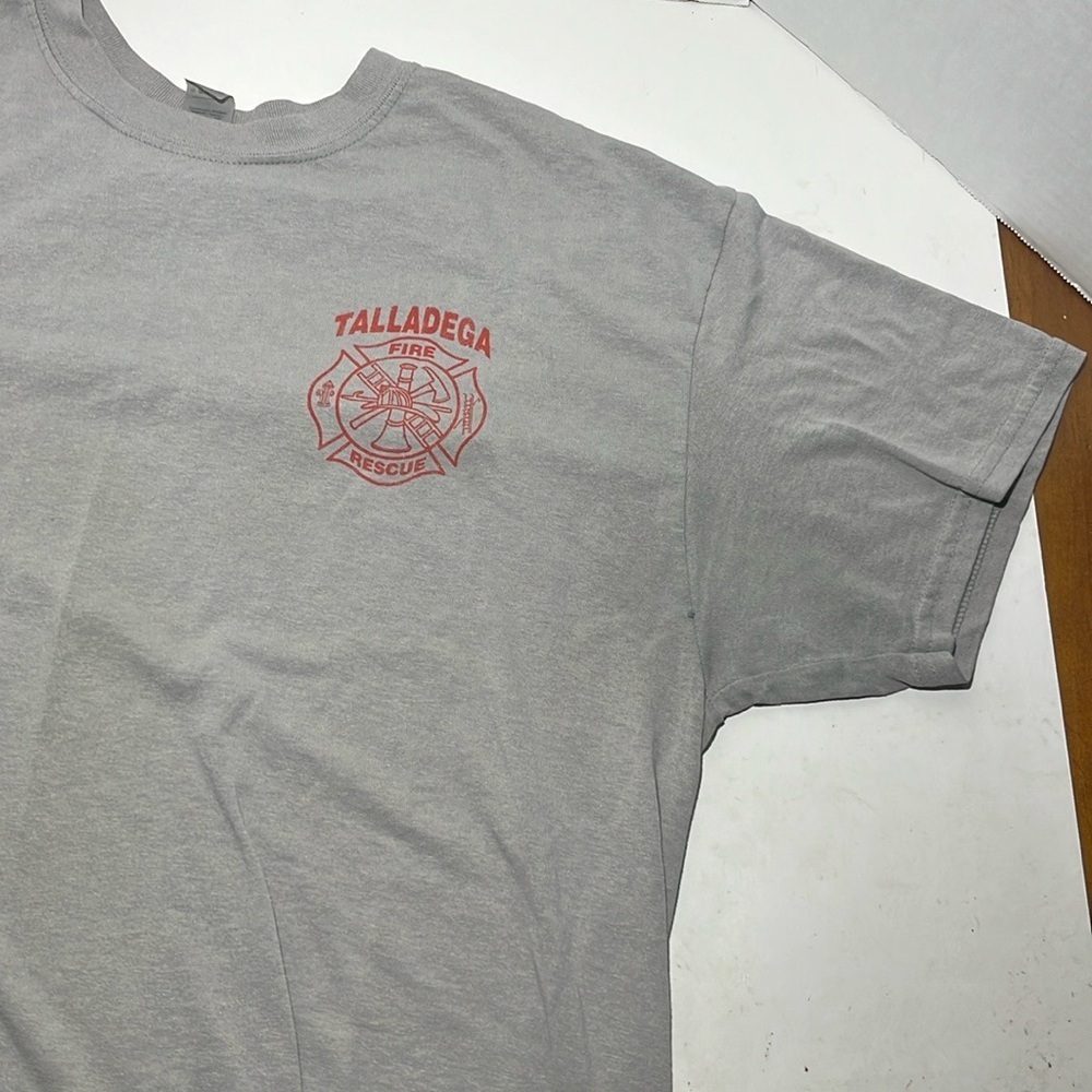Gildan Gray Short Sleeve Tee Classic Crew Neck - Picture 5 of 9